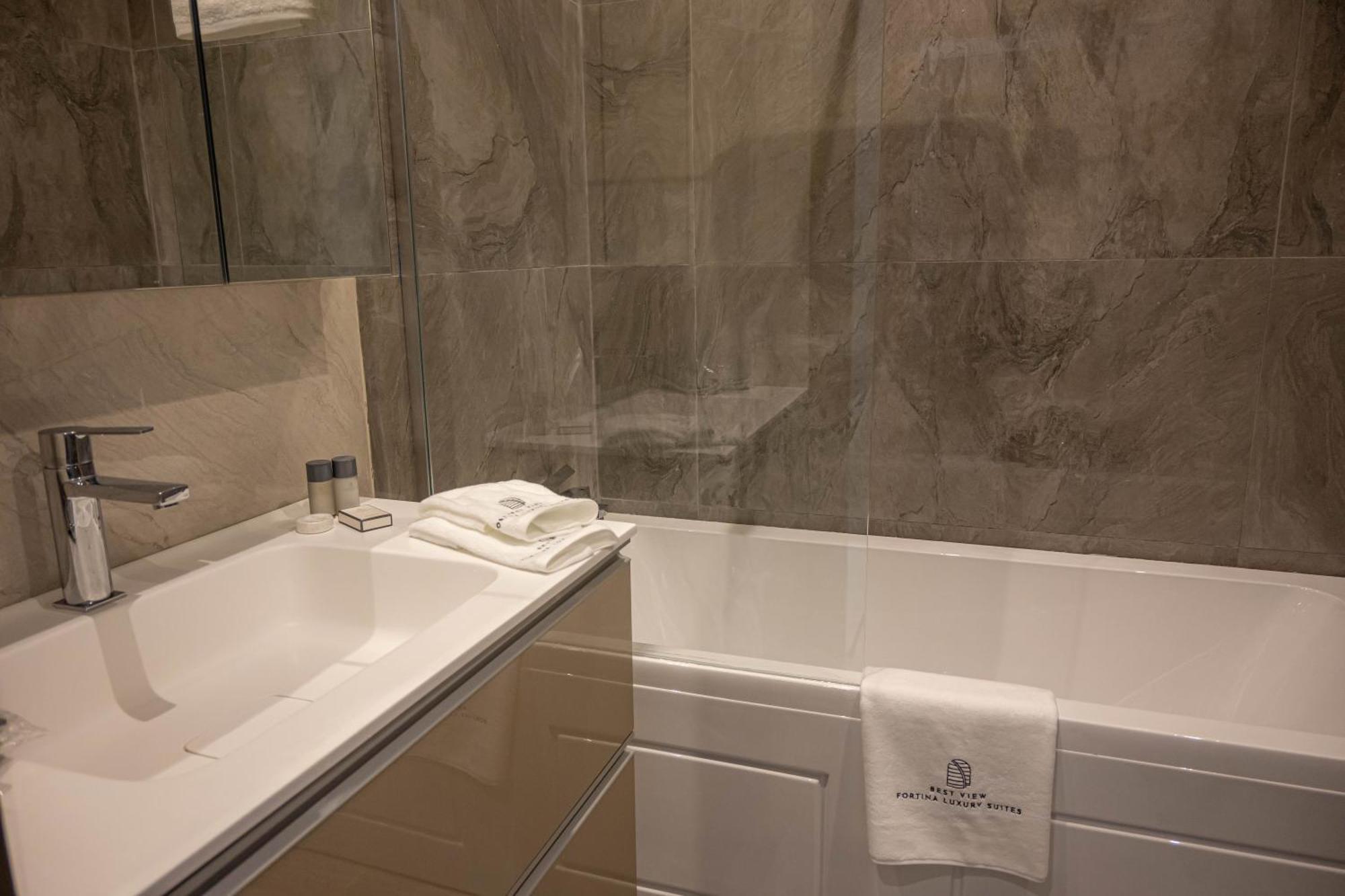 Best View Fortina Luxury Suites Sliema Buitenkant foto