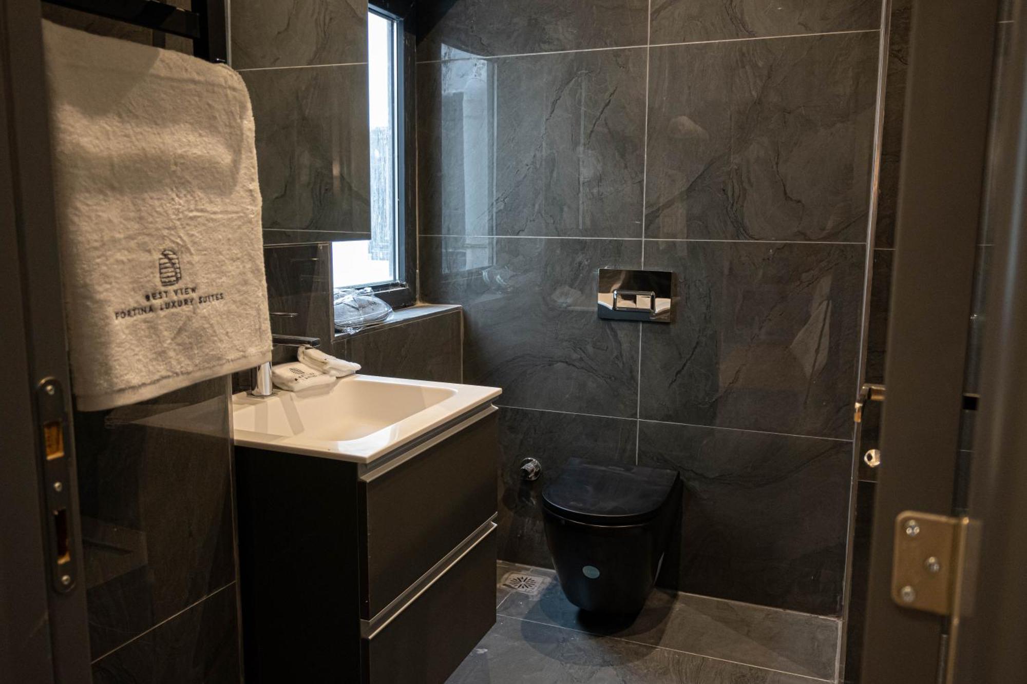Best View Fortina Luxury Suites Sliema Buitenkant foto